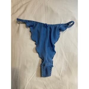 NWOT Rampage Vintage High-Waist Thong – Light Blue – Size M